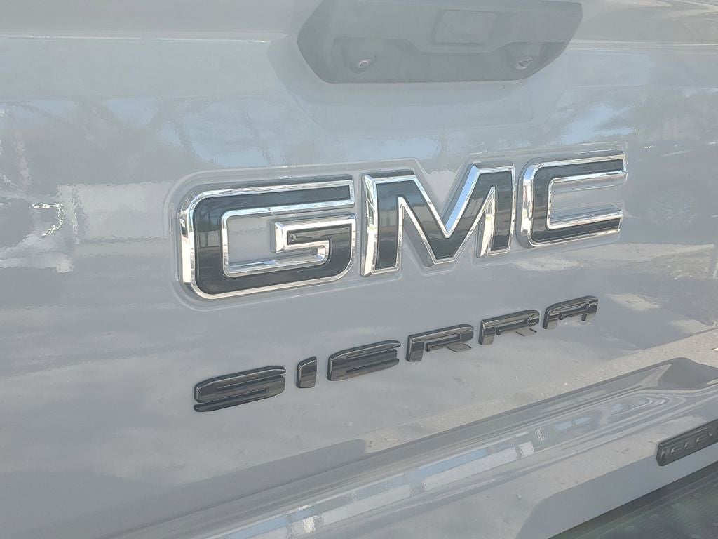 2024 GMC Sierra Elevation