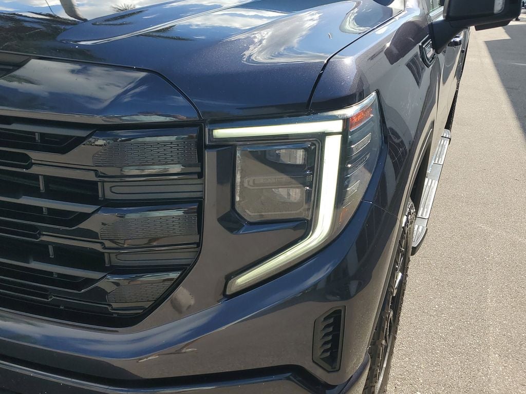 2022 GMC Sierra Elevation