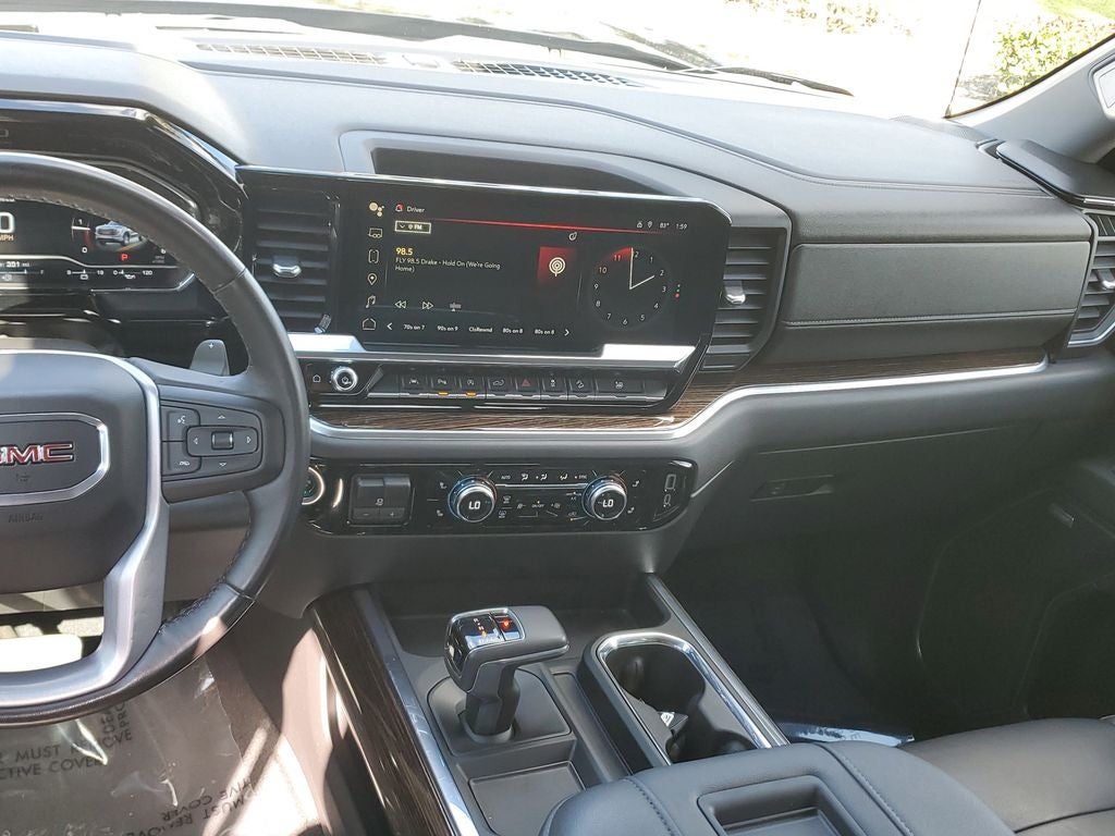 2022 GMC Sierra Elevation