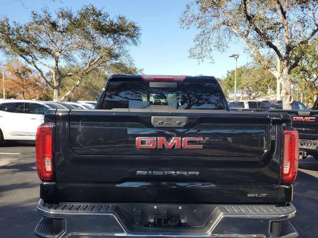 2022 GMC Sierra SLT