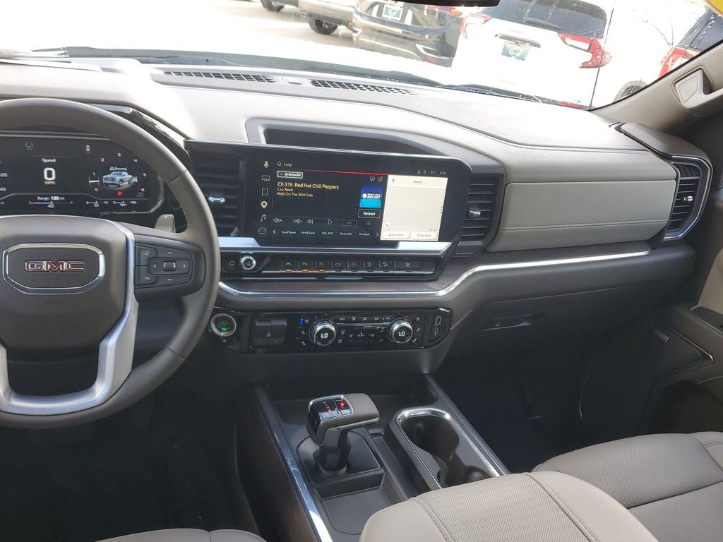 2023 GMC Sierra SLT