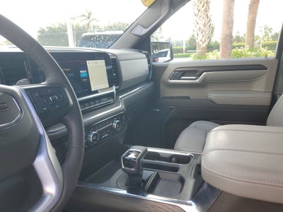 2023 GMC Sierra SLT