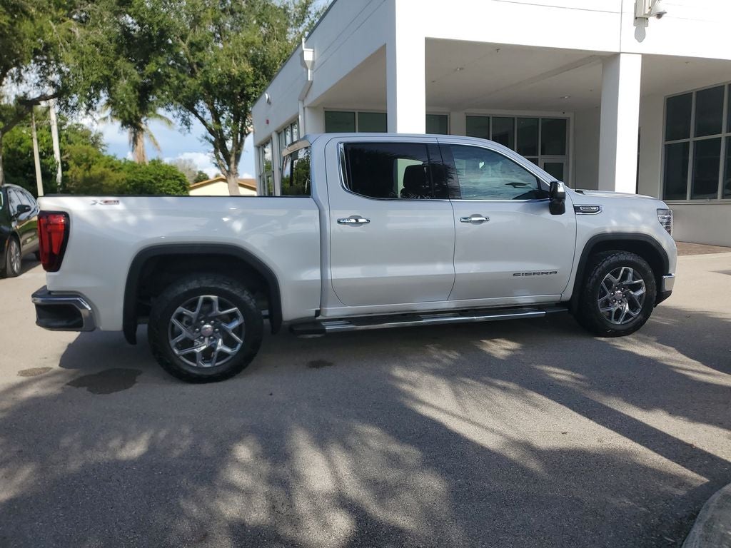 2023 GMC Sierra SLT