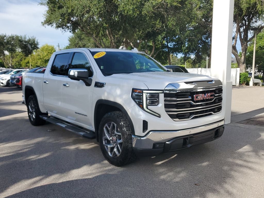 2023 GMC Sierra SLT