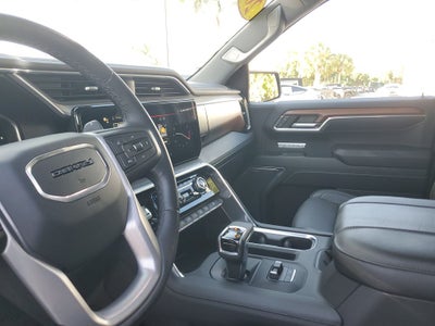 2023 GMC Sierra Denali