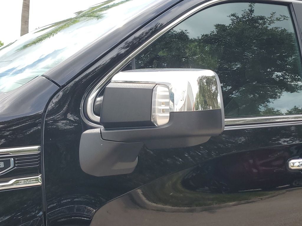2023 GMC Sierra Denali