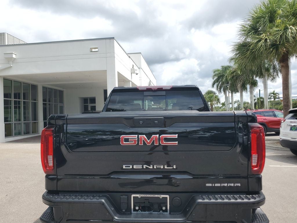 2023 GMC Sierra Denali