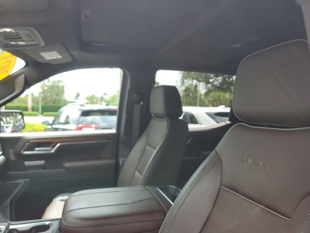 2023 GMC Sierra Denali