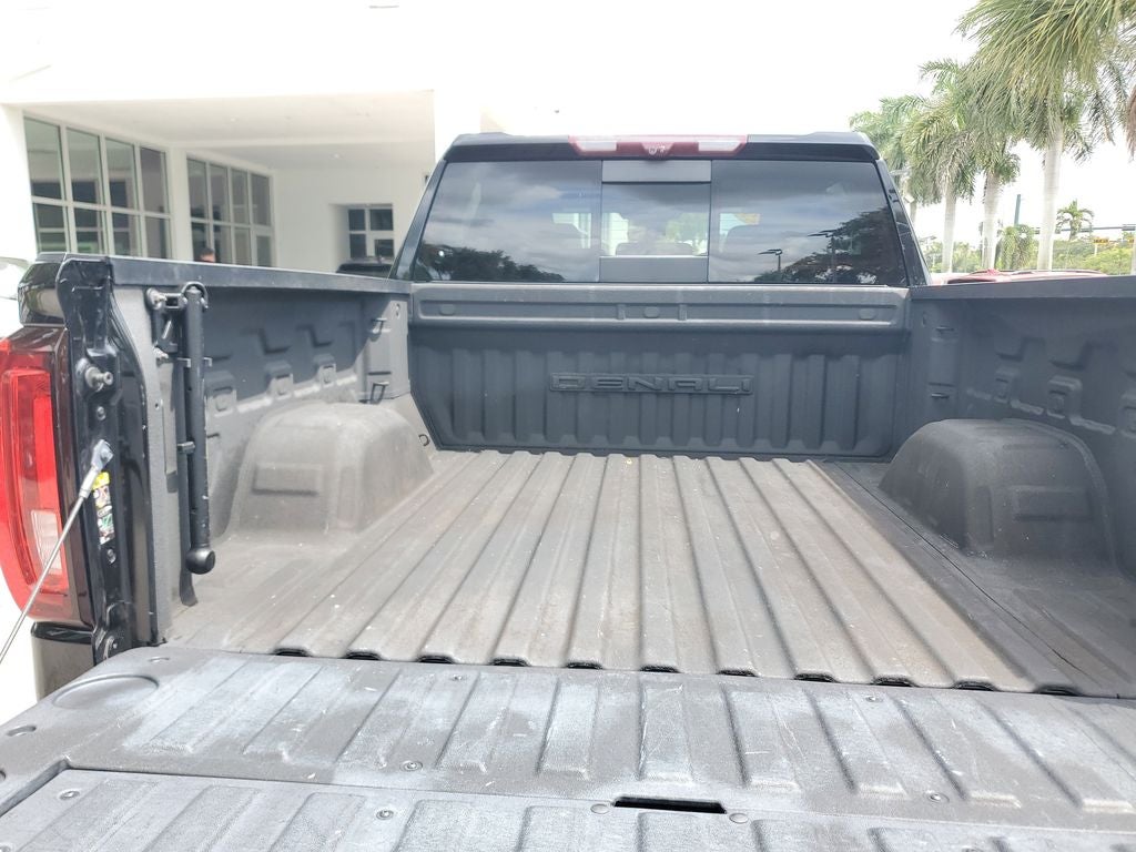 2023 GMC Sierra Denali