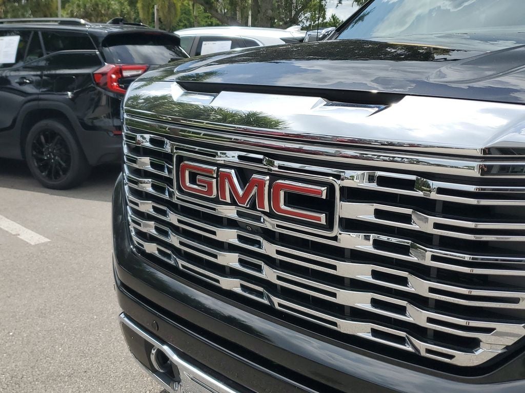 2023 GMC Sierra Denali
