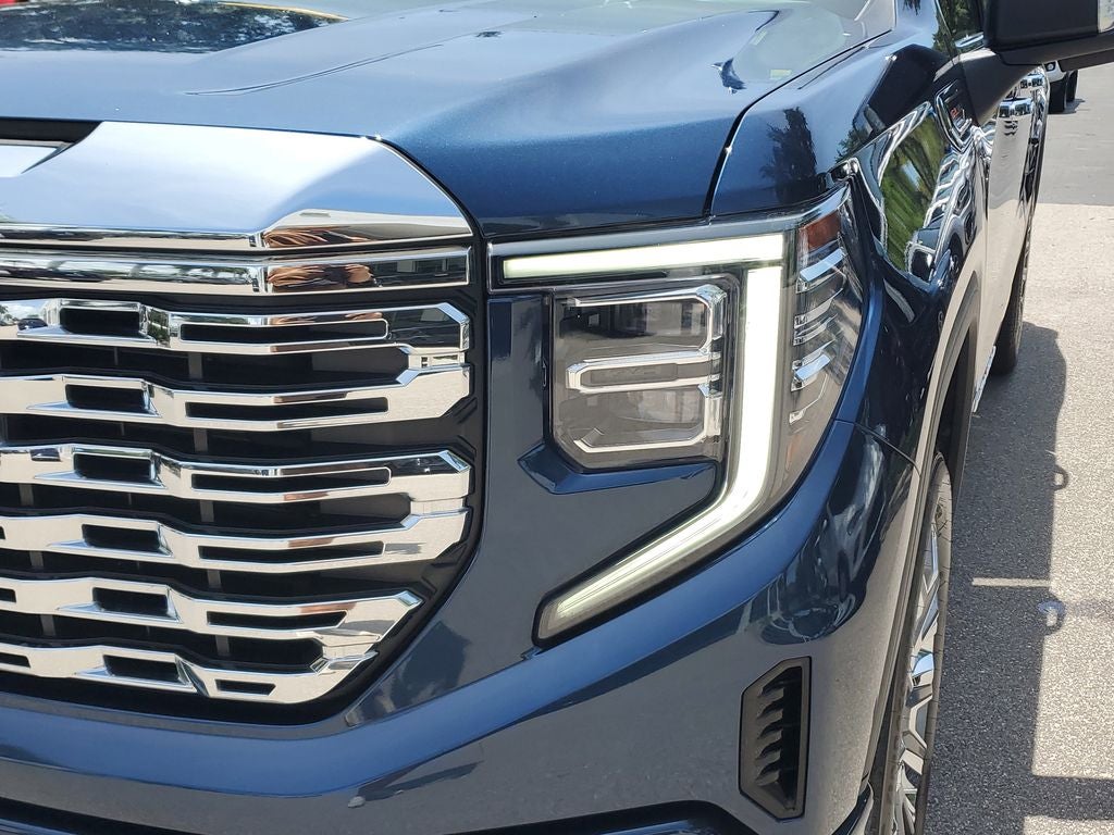 2023 GMC Sierra Denali