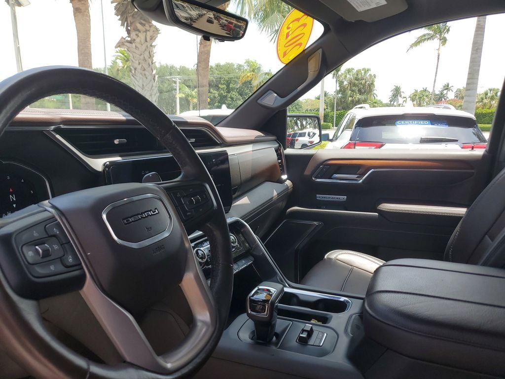2023 GMC Sierra Denali