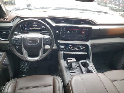2025 GMC Sierra Denali