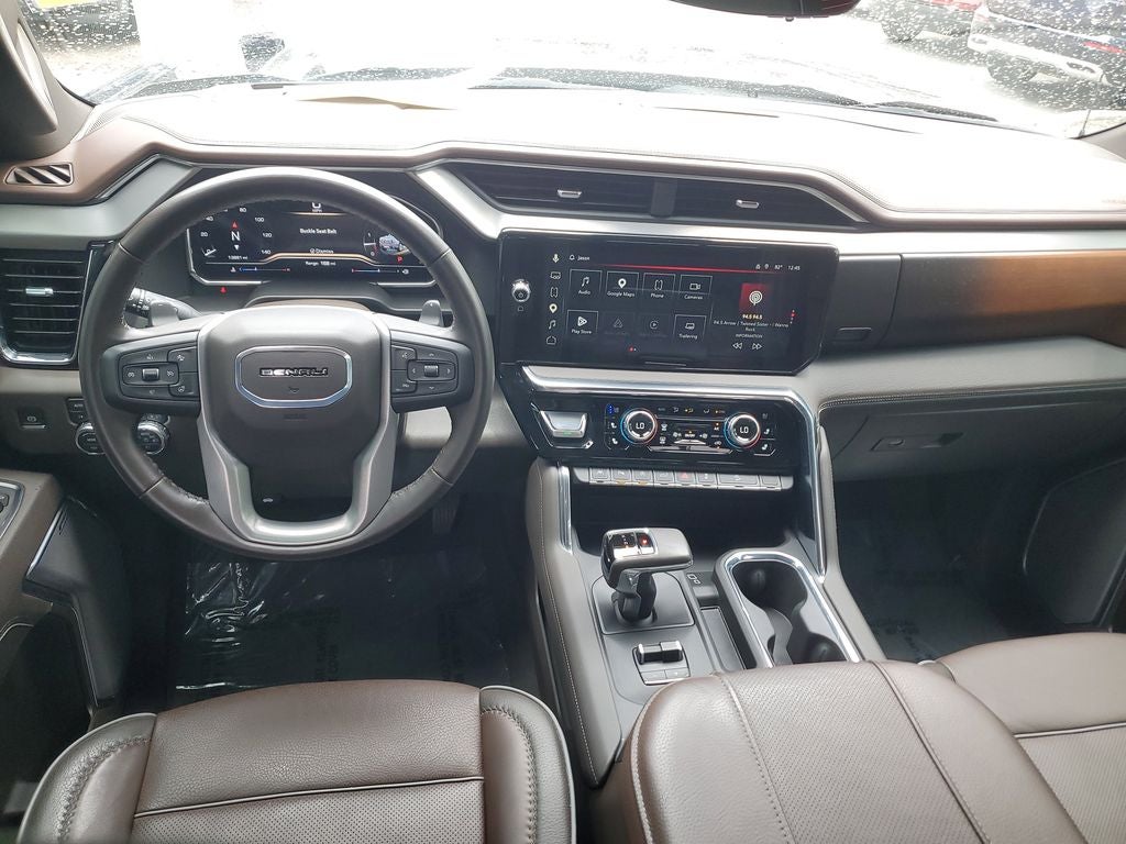2025 GMC Sierra Denali