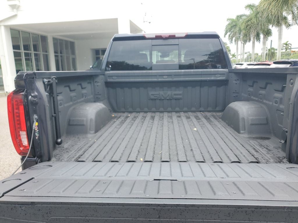 2025 GMC Sierra Denali