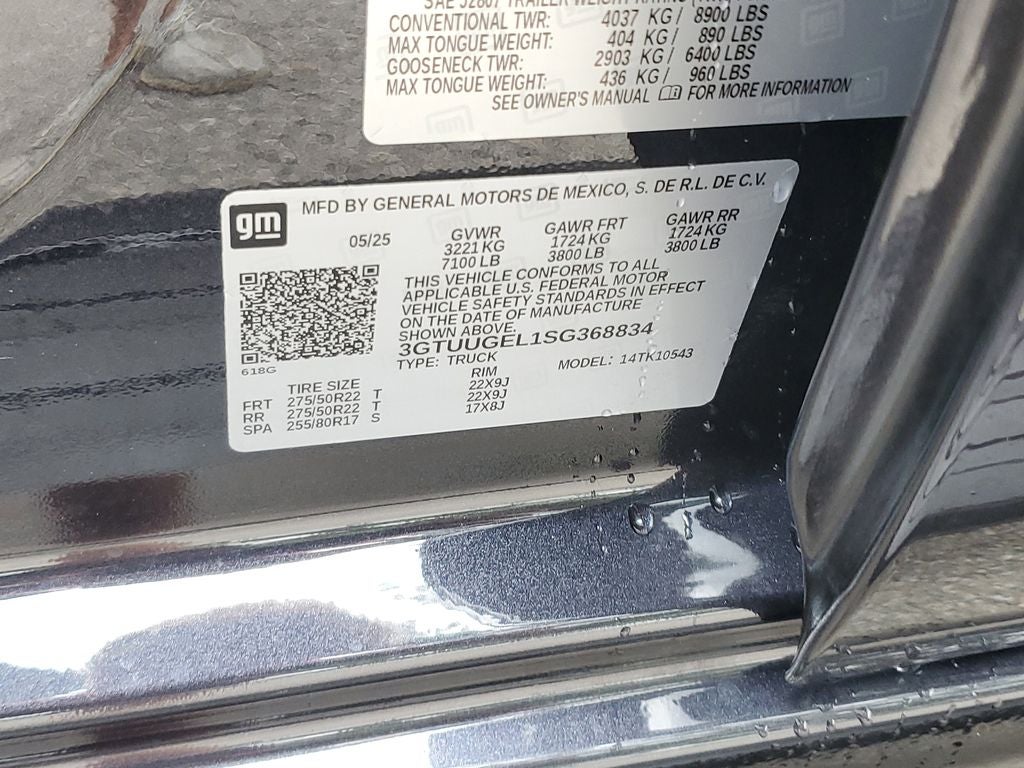 2025 GMC Sierra Denali