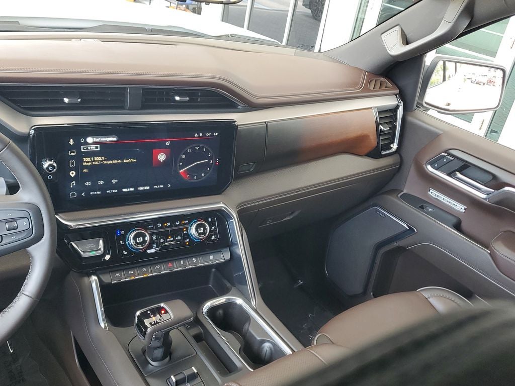 2024 GMC Sierra Denali