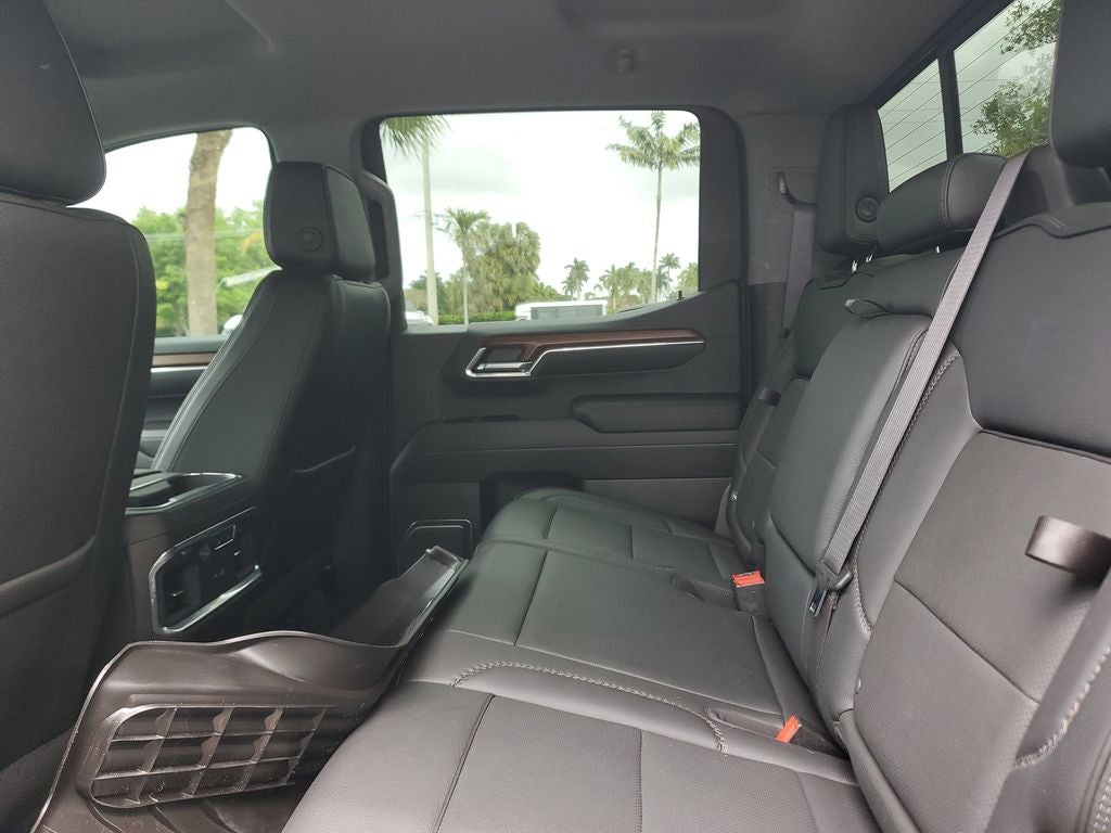 2023 GMC Sierra Denali