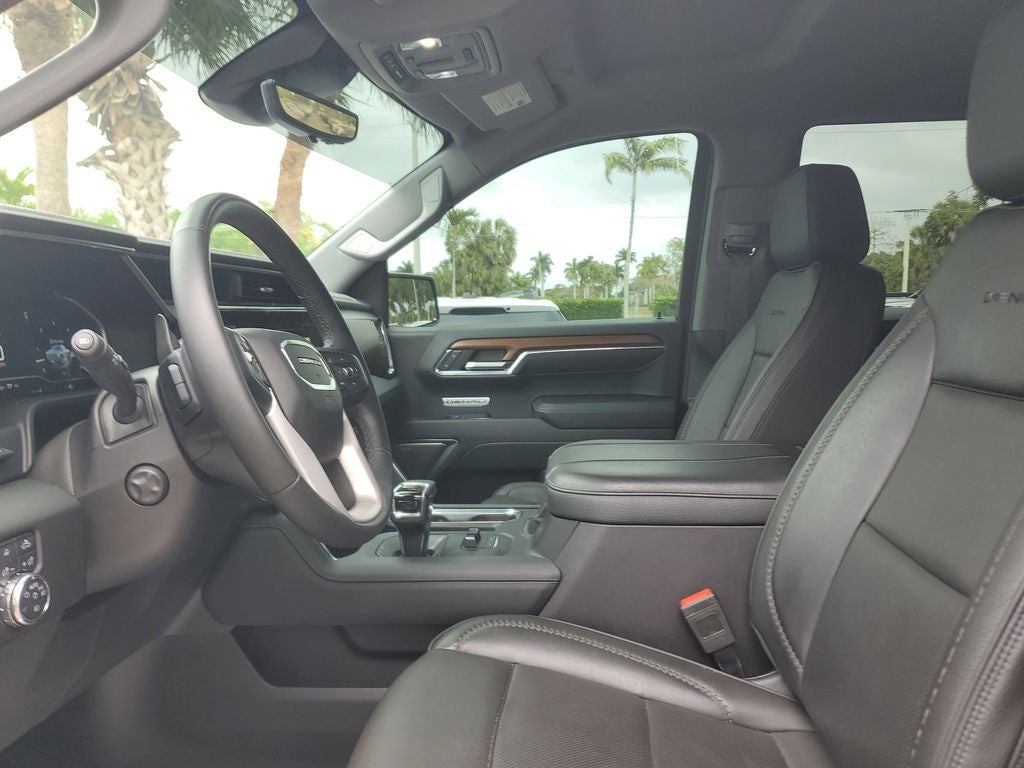 2023 GMC Sierra Denali