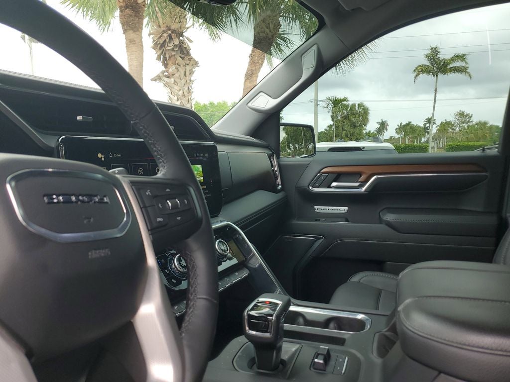 2023 GMC Sierra Denali