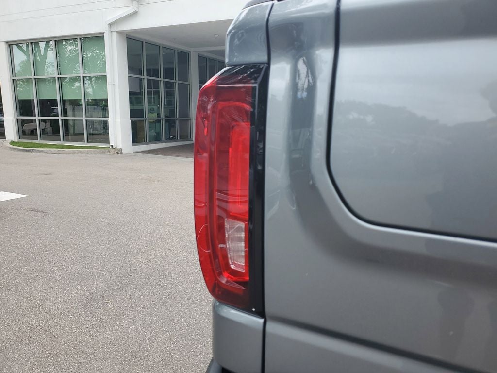 2023 GMC Sierra Denali