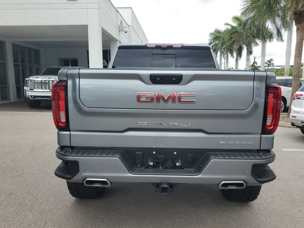 2023 GMC Sierra Denali