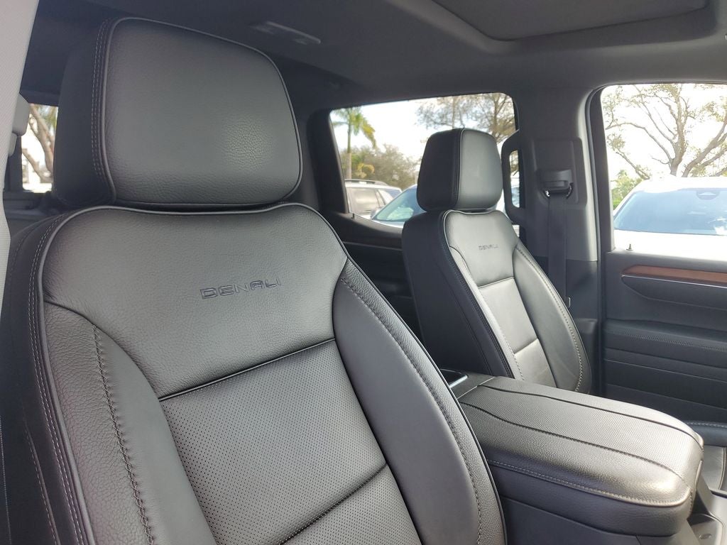 2023 GMC Sierra Denali