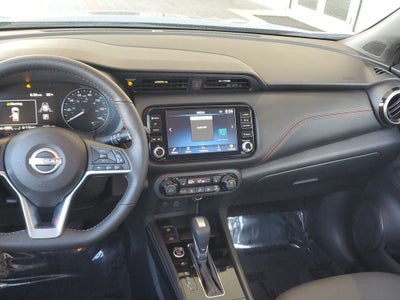 2023 Nissan Kicks SR