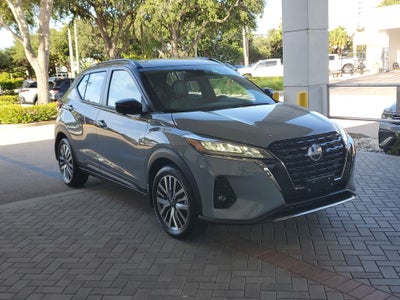 2023 Nissan Kicks SR