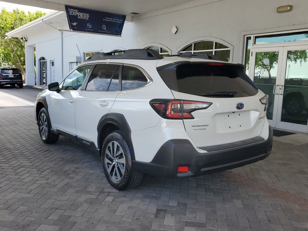 2023 Subaru Outback Premium