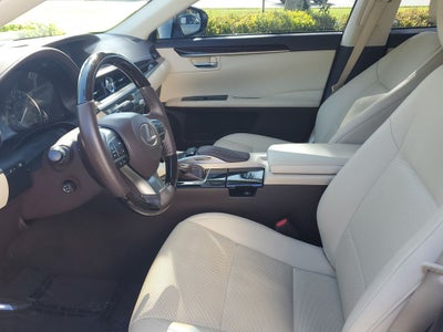 2017 Lexus ES 350 Base