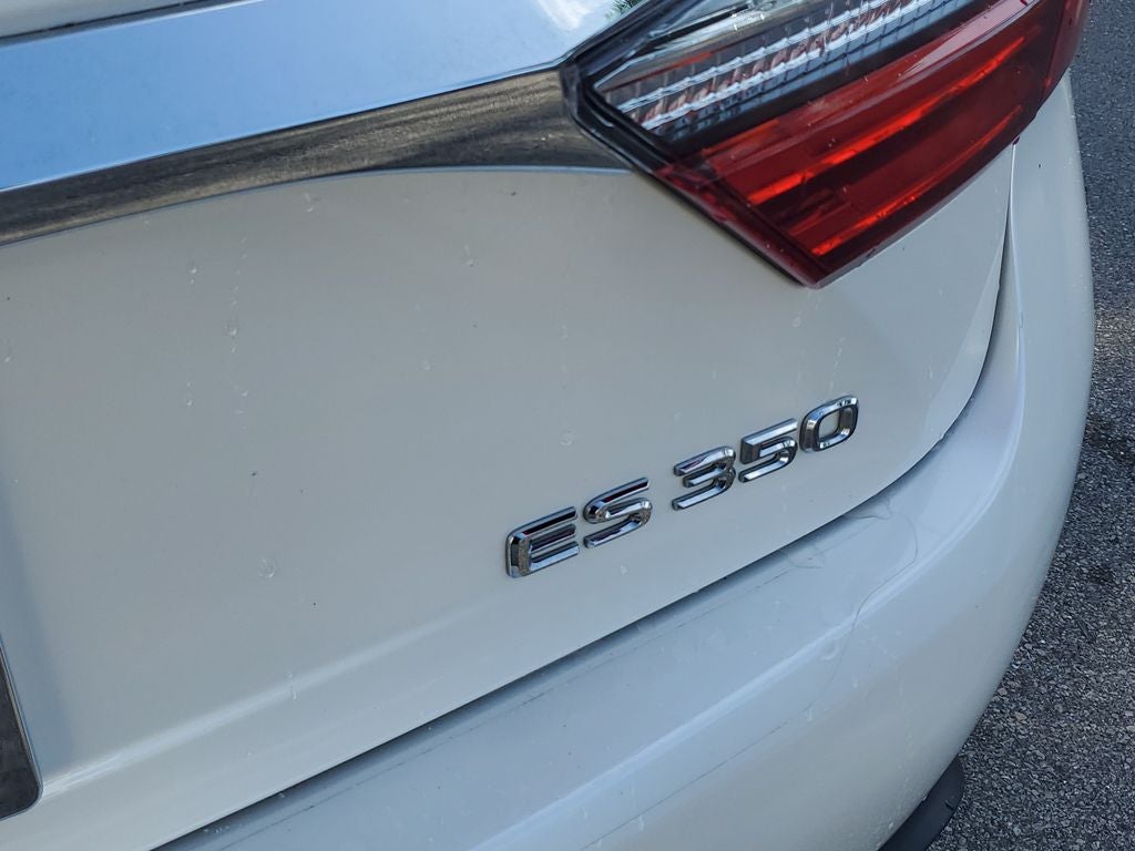 2017 Lexus ES 350 Base