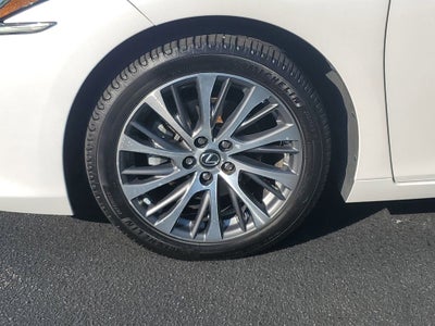 2019 Lexus ES 350 Base