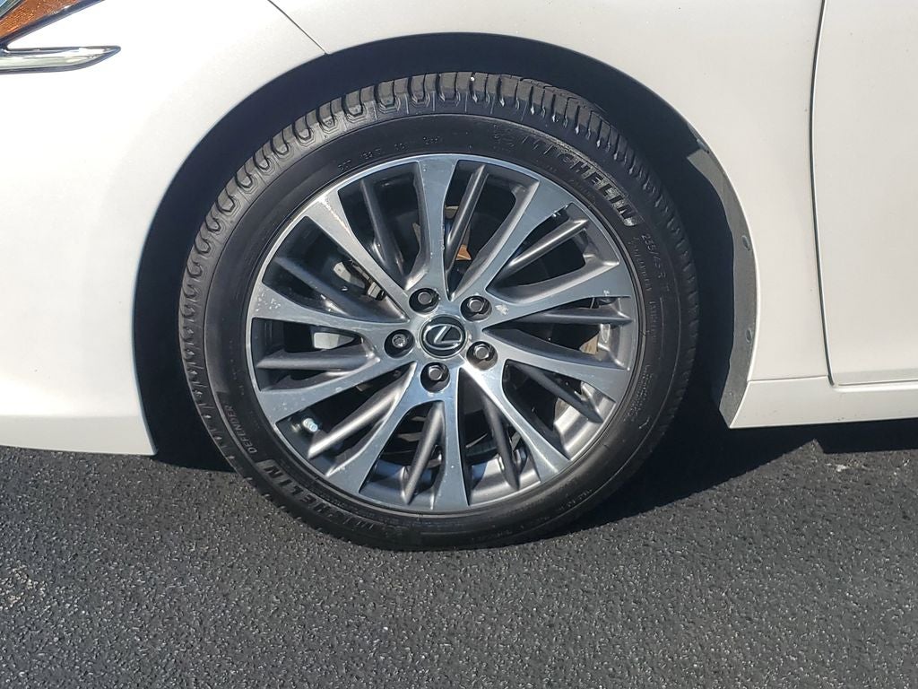 2019 Lexus ES 350 Base