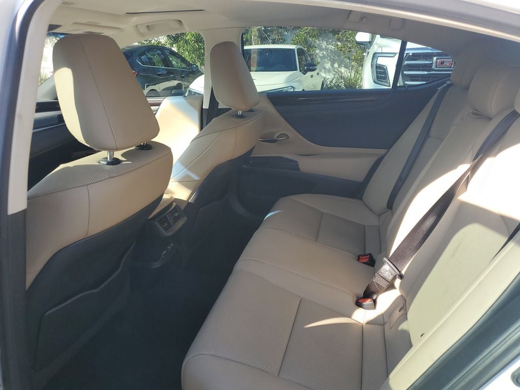 2019 Lexus ES 350 Base