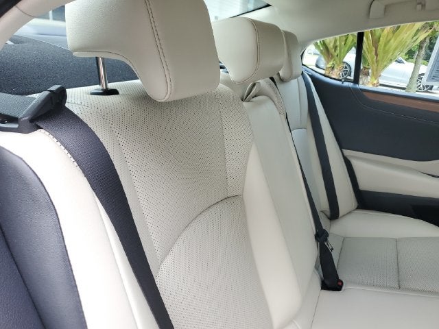 2024 Lexus ES 350