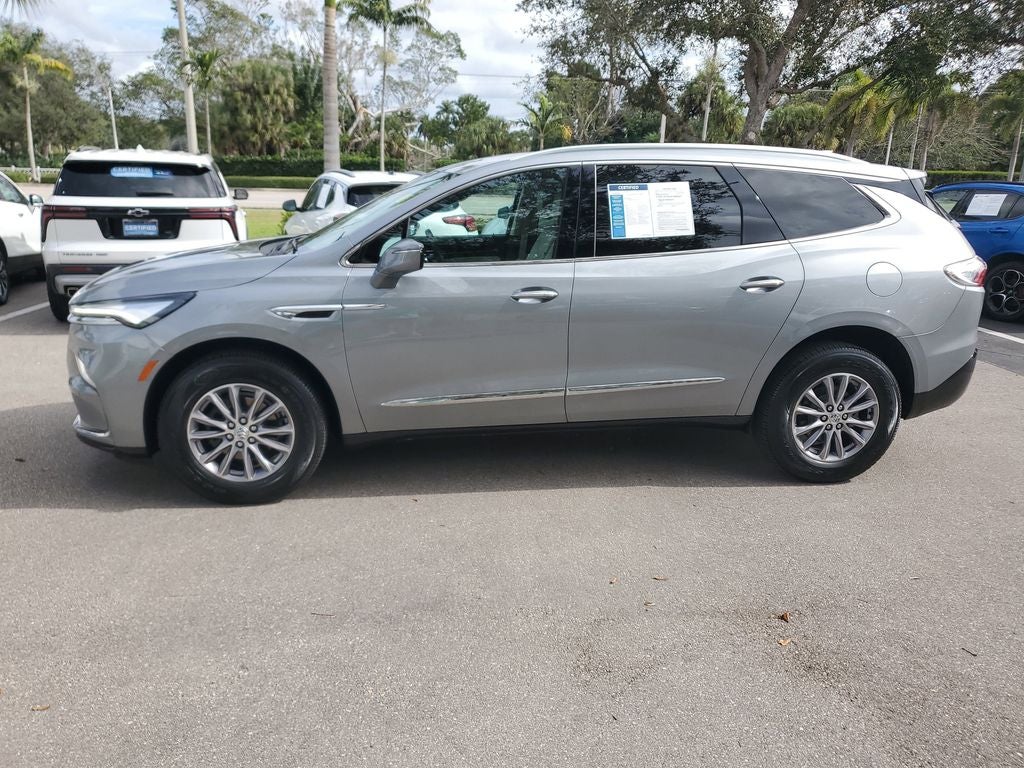 2024 Buick Enclave Essence