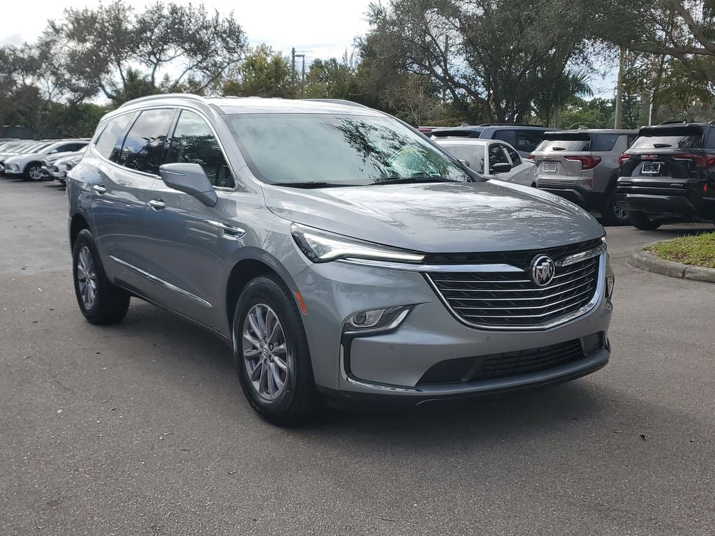 2024 Buick Enclave Essence