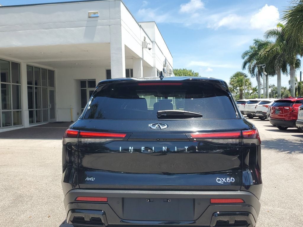 2023 INFINITI QX60 PURE