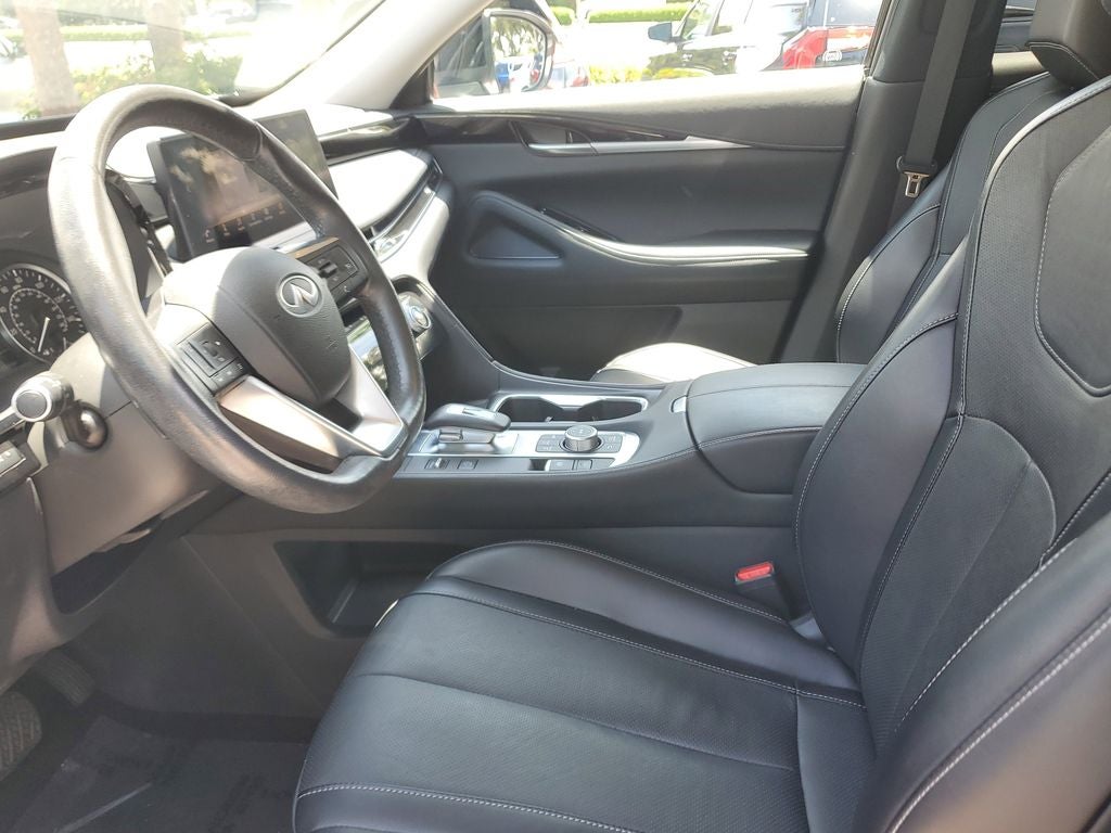 2023 INFINITI QX60 PURE