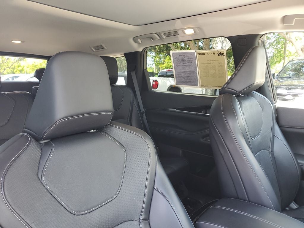 2023 INFINITI QX60 PURE
