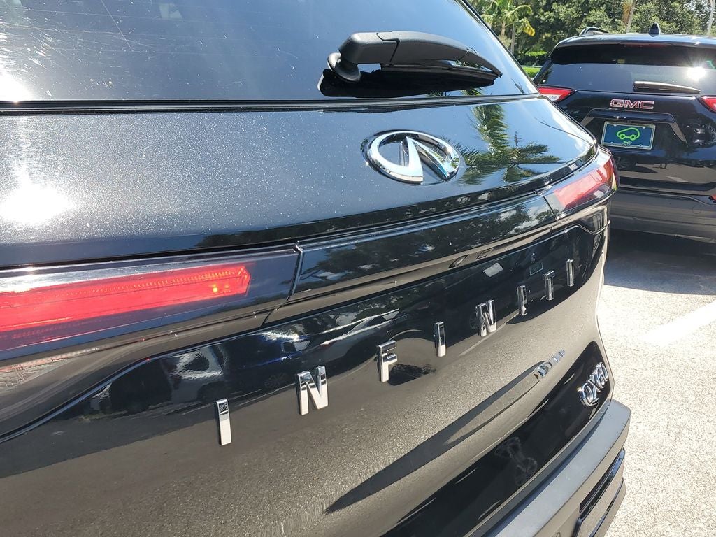 2023 INFINITI QX60 PURE