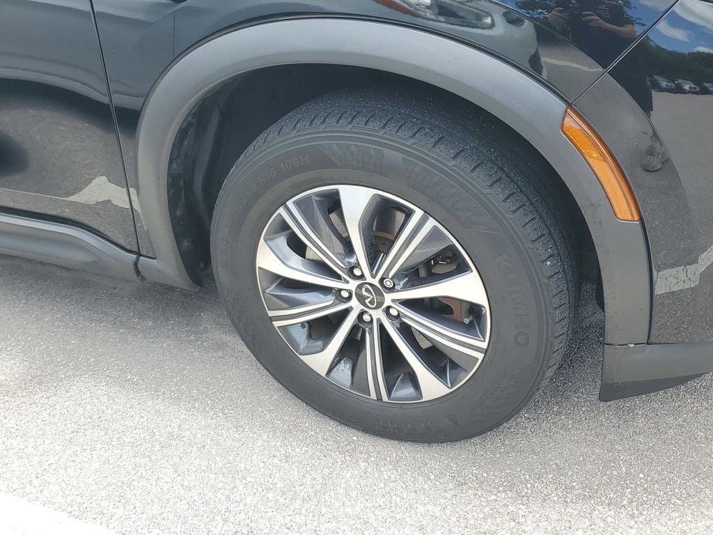 2023 INFINITI QX60 PURE