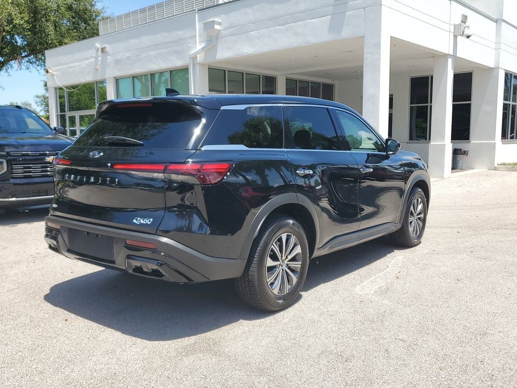 2023 INFINITI QX60 PURE
