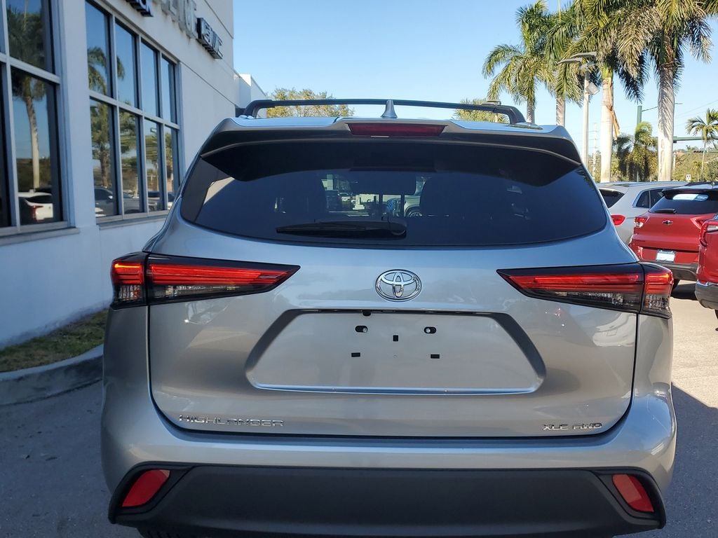2021 Toyota Highlander XLE
