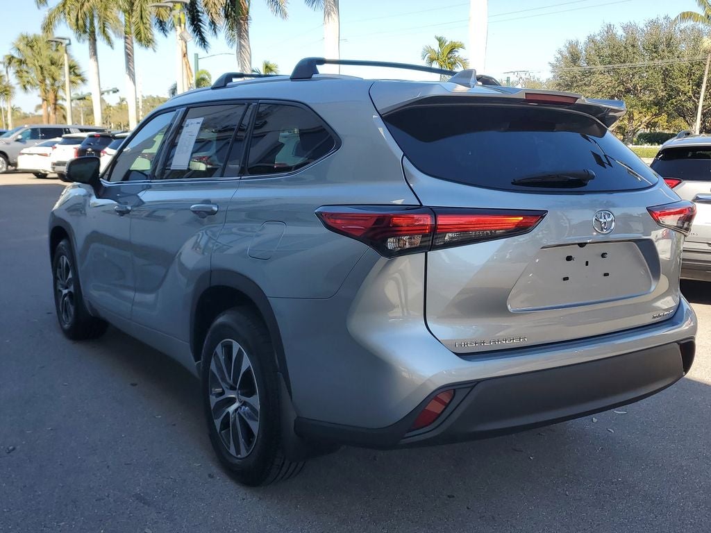 2021 Toyota Highlander XLE