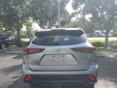 2024 Toyota Highlander XLE