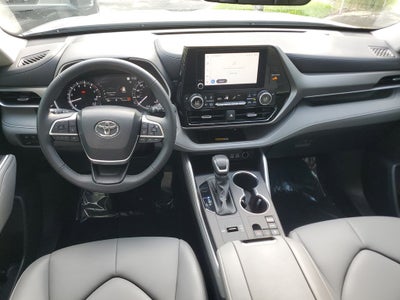 2024 Toyota Highlander XLE