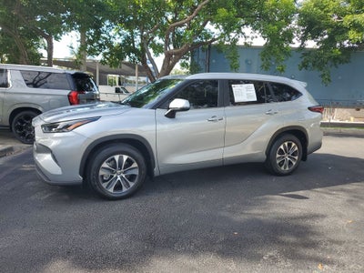 2024 Toyota Highlander XLE