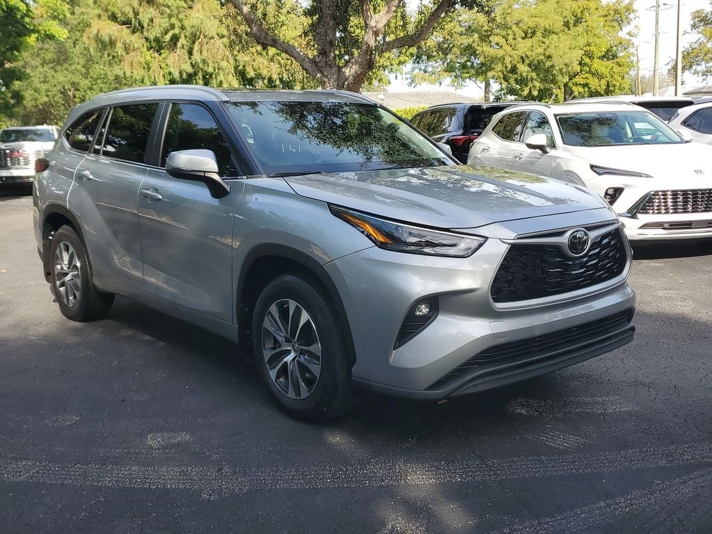 2024 Toyota Highlander XLE
